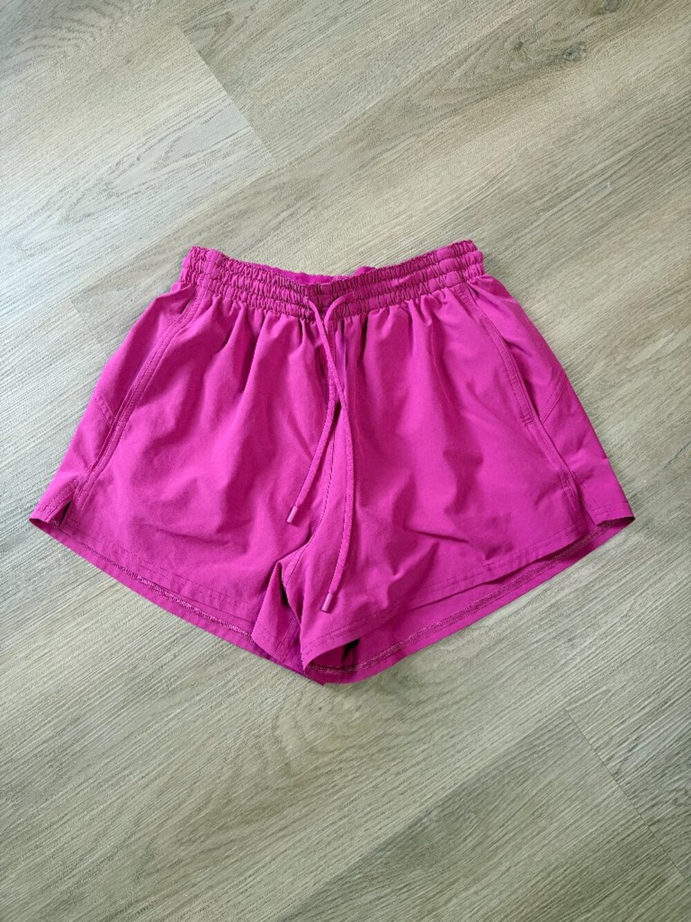 Lululemon Lightweight High Rise Relaxed Short 3" pink 2 XS Ripened Raspberry - Picture 7 of 11